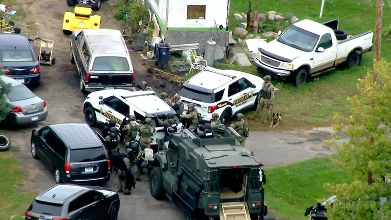 Five officers shot near Princeton, Minnesota